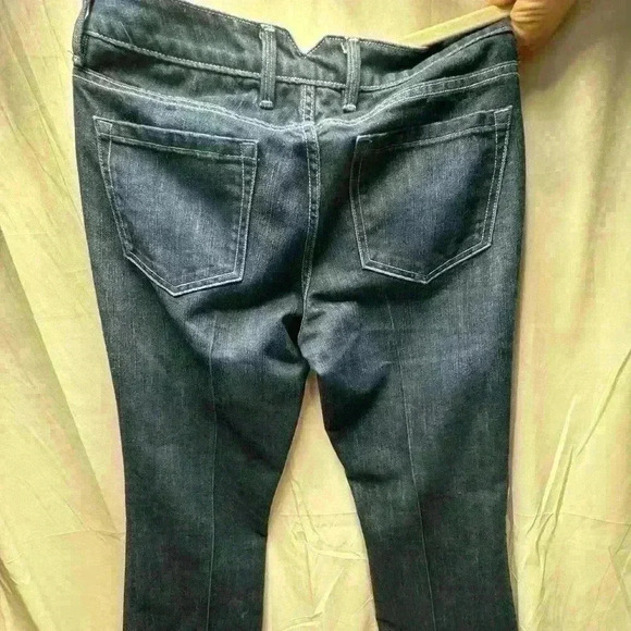 Excellent Condition, Banana Republic, Urban Trouser Jeans in size 6.  31” inseam - Picture 9 of 9